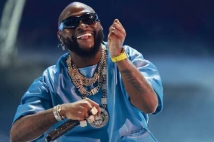 Davido Disbands Record Label, Plans On Signees’ Relocatio