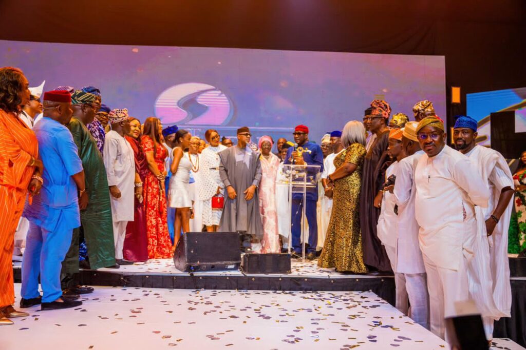 Glamour, Pomp As Governor Dapo Abiodun Wins Silverbird Award
