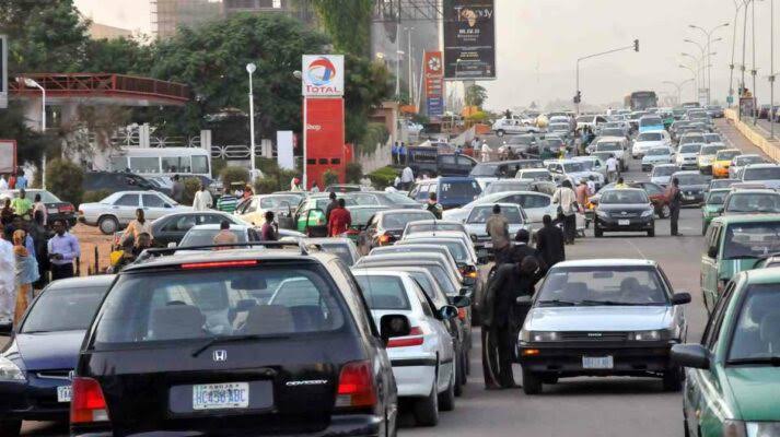 Petrol Scarcity Spreads Across Nigeria, Sells For 1300/Litre At Black Market