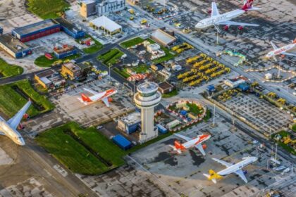 Gatwick-airport-